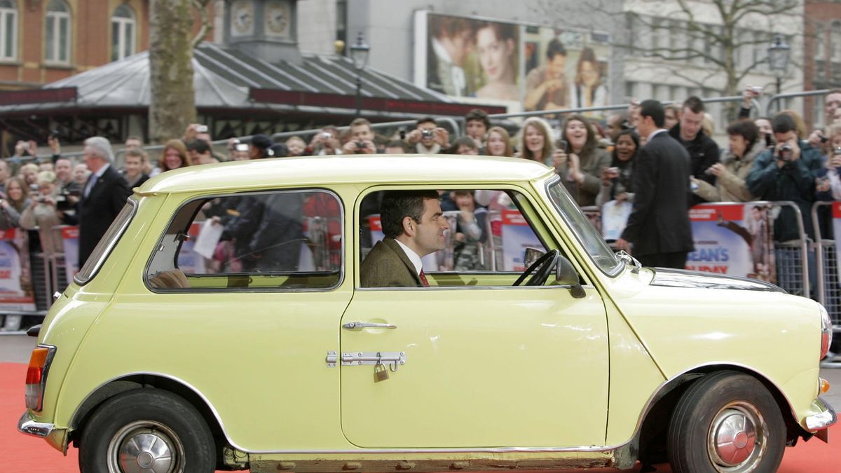 Fikcyjna postać Jasia Fasoli to aktorska kreacja komika Rowana Atkinsona