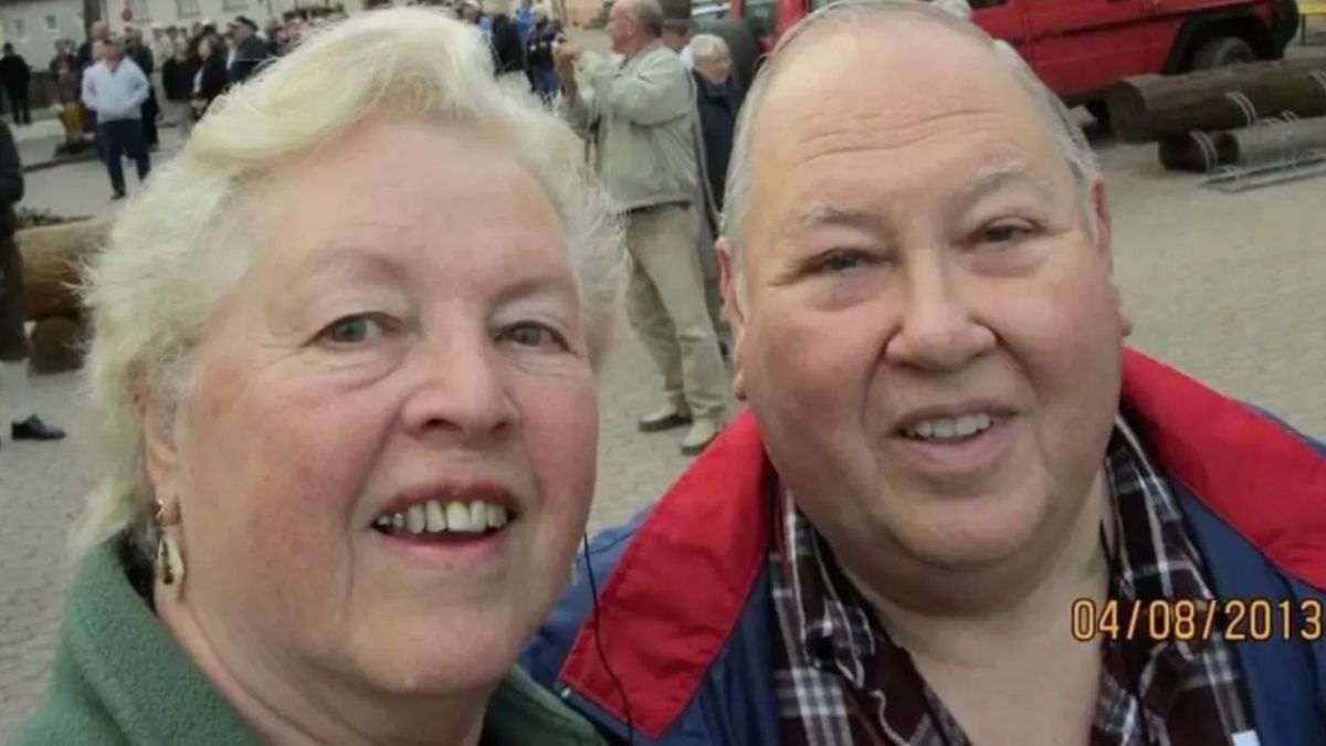 Kenneth Zerr zginął w pożarze, ponieważ odmówił opuszczenia budynku bez swojej żony Phyllis