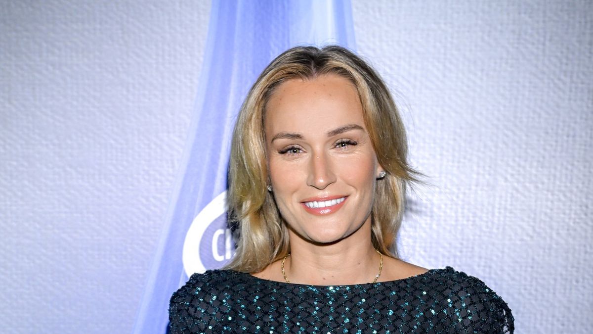 Kamila Boś wybrała slip dress