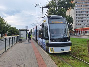 Toruń: Tramwaje na jednym torze. W centrum przestaną tak kursować, gdzie indziej - zaczną