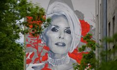 Warszawa. Powstał mural przedstawiający Korę. Wkrótce odsłonięcie