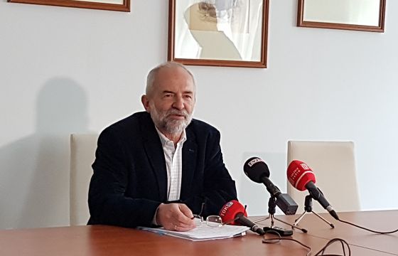 Juliusz Braun zarzuca Radiu Kielce brak bezstronności oraz tendencyjność przekazu