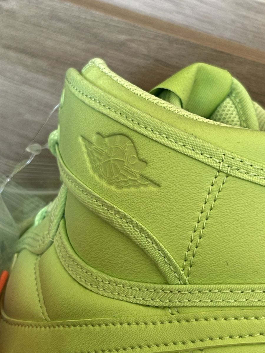 Na zdjęciu: Billie Eilish x Wmns Air Jordan 1 KO 'Volt'