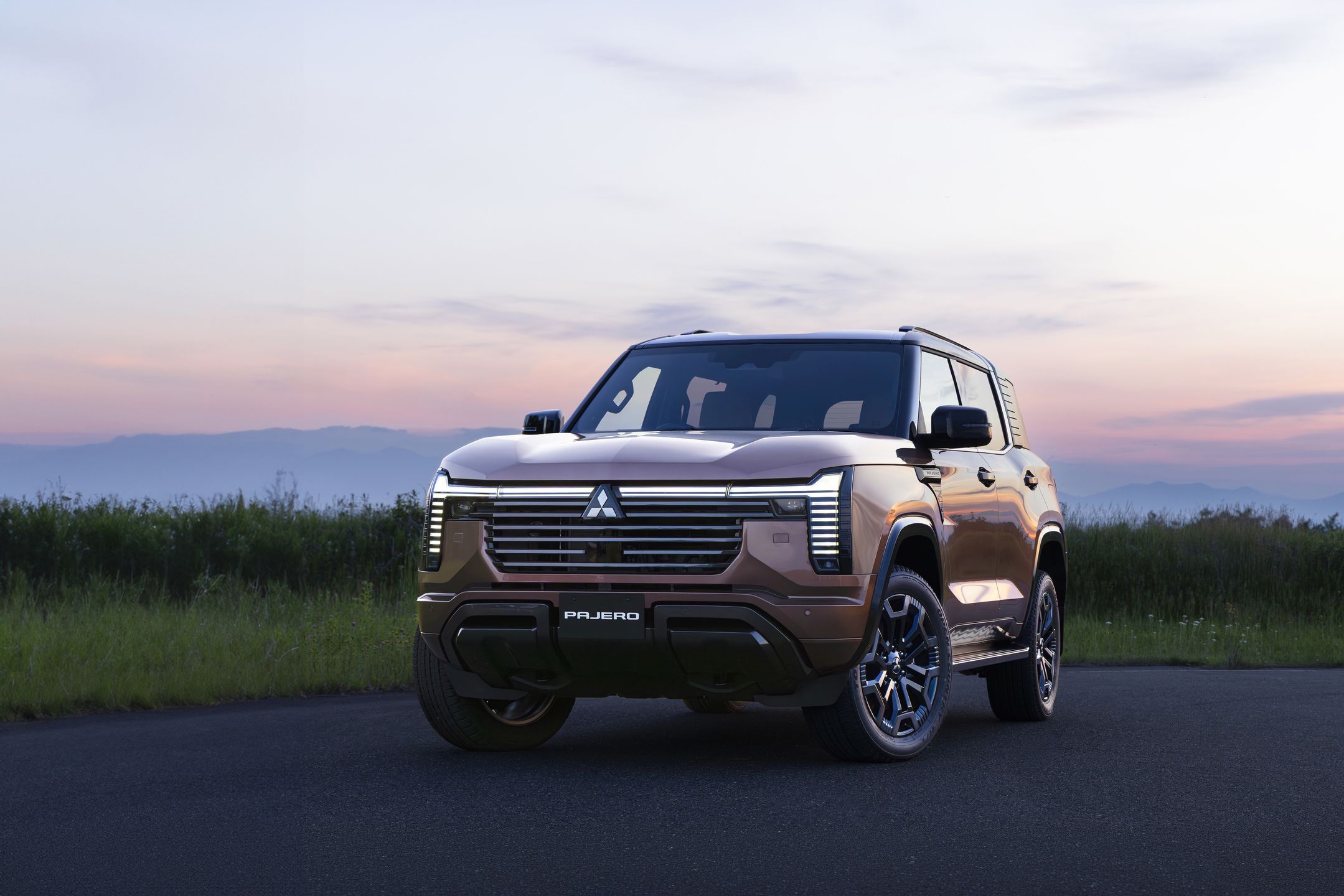 Mitsubishi Pajero (2026)