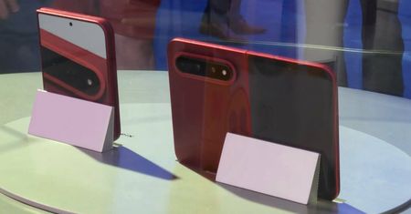 Xiaomi ma już odpowiedź na składanego iPhone'a. Oto Xiaomi 18 Fold