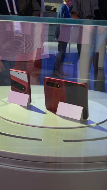 Xiaomi ma już odpowiedź na składanego iPhone'a. Oto Xiaomi 18 Fold