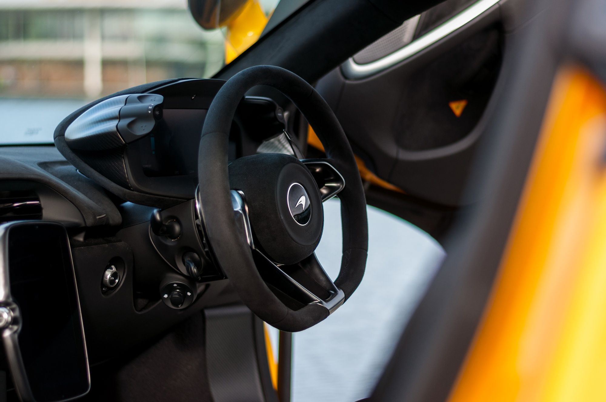 McLaren Artura (2025)