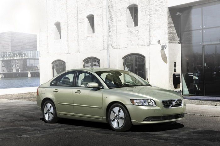 Aerodynamiczne felgi w samochodzie Volvo S40