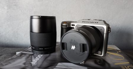 Hasselblad X1D to ekskluzywny średnioformatowy bezlusterkowiec z centralną migawką [test]
