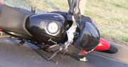 Wioska: Zderzenie audi się z motocyklem. Jedna osoba w szpitalu
