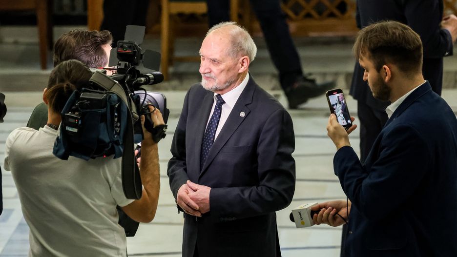 WARSAW, MAZOWIECKIE, POLAND - 2024/01/26: Antoni Macierewicz, former Minister of Defence of Poland talks to the press during the 4th session of Polish Parliament that takes place amid chaos created by legal disagreement with the previous government. The present government assumed power in Poland on December 13, 2023, succeeding the Law and Justice far-right political party, which had held control for eight years. Both factions level accusations of unconstitutional actions against each other, resulting in the coexistence of two de facto legal systems within the country. (Photo by Dominika Zarzycka/SOPA Images/LightRocket via Getty Images)