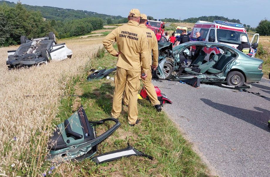 Tragiczny wypadek na Podkarpaciu. Nie żyje 22-latek