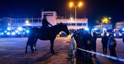 Poznań: Syreny, psy w akcji i oględziny miejsca zbrodni. Sprawdź, co działo się nocą w komendzie wielkopolskiej policji