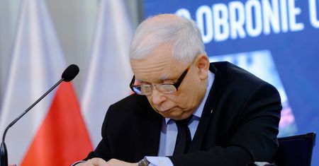 Hołownia nie ma złudzeń. "Kaczyński jest słaby i krwawi"