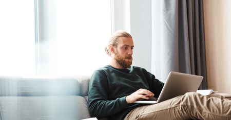 Porównywarka ofert internetu - czym jest serwis PanWybierak.pl i dlaczego warto z niego skorzystać?