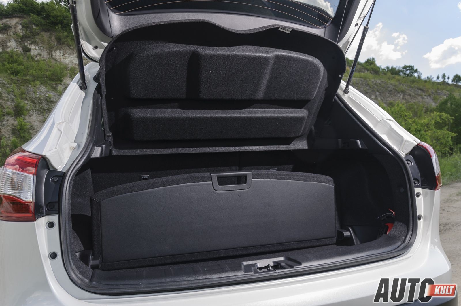 Nissan Qashqai dCi 130 4x4 Tekna - test [galeria zdjęć] 25