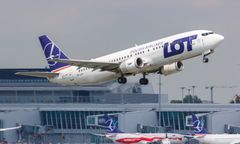 Hałas z Okęcia. Mieszkańcy skarżą się na uciążliwe loty