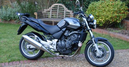 Honda CBF600 – uniwersalny i niezawodny naked