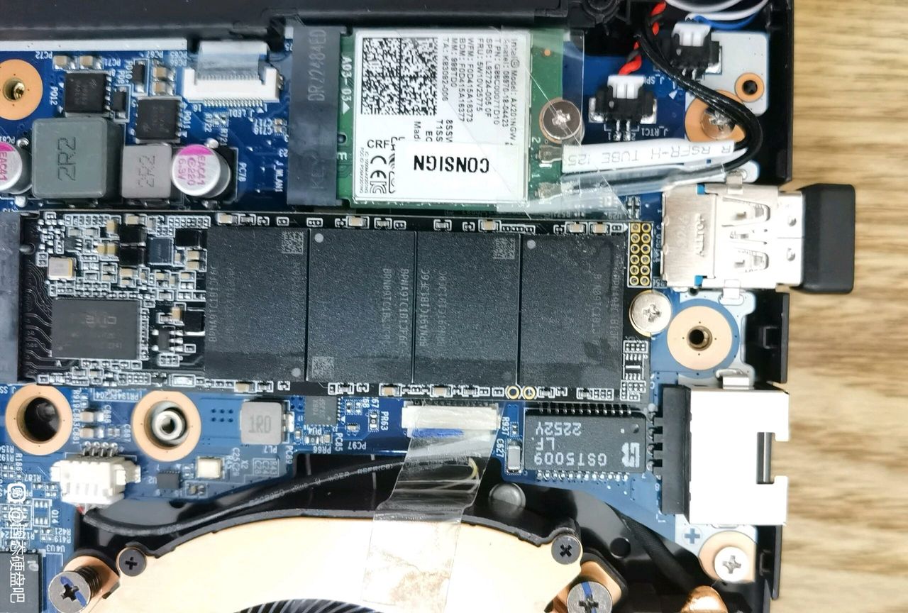 Podrobiony dysk SSD Samsung 980 PRO.