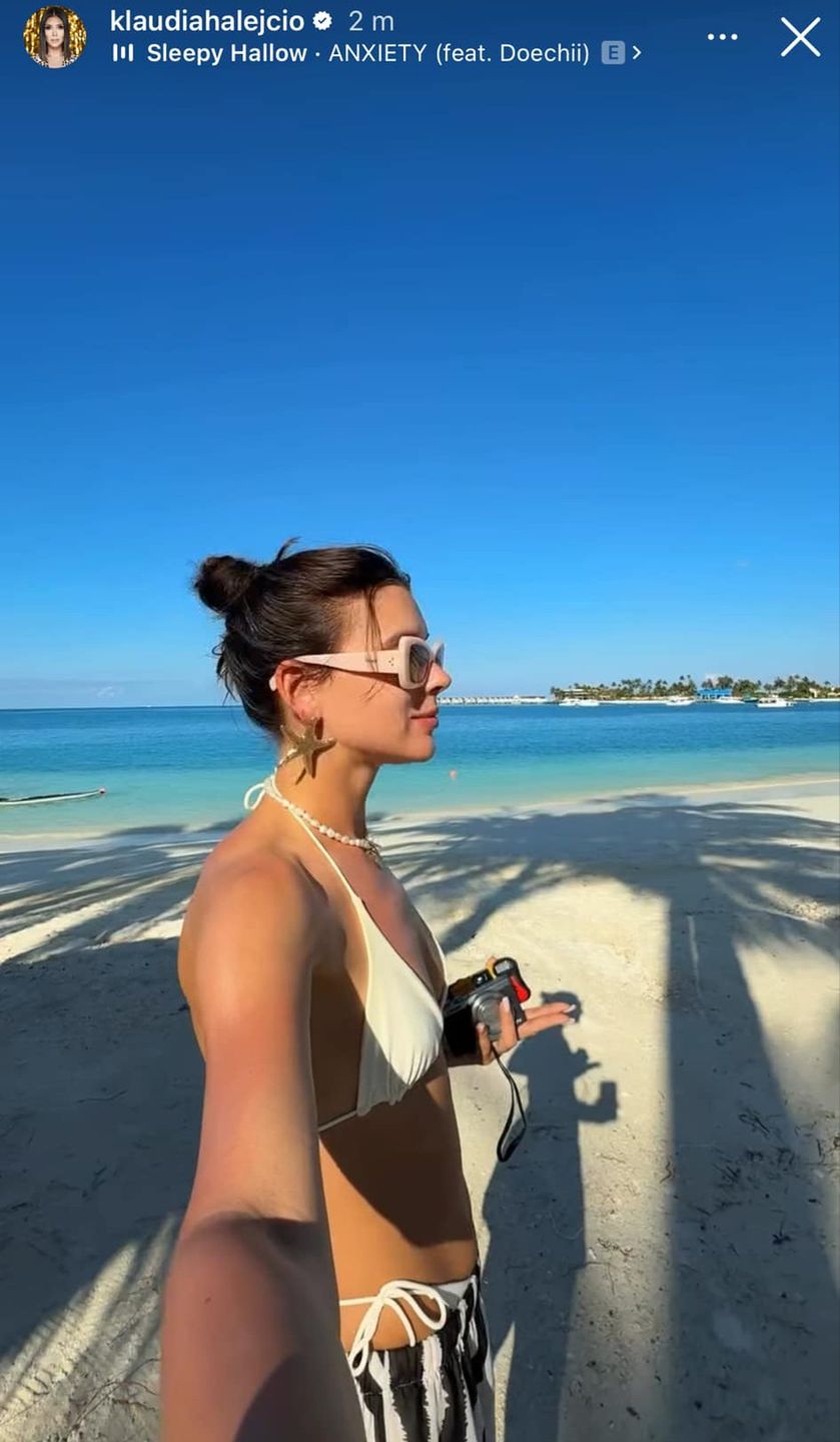 Klaudia Halejcio na Malediwach