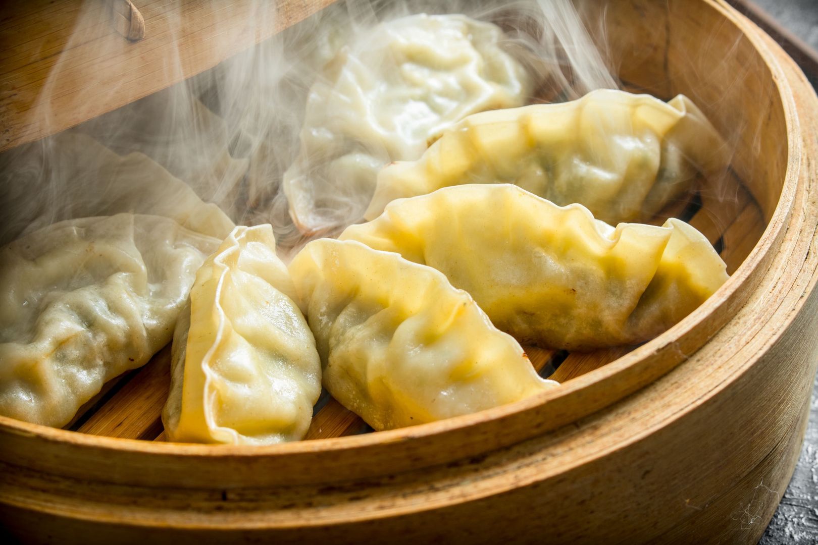Na parze możemy ugotować pierogi