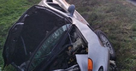 Miał wypróbować chryslera. Auto skończyło w rowie, a kierowca w areszcie