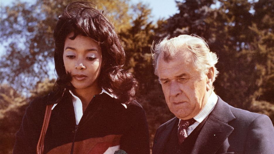 Duchyll Martin Smith wcieliła się w rolę Shirley Gladys Wright