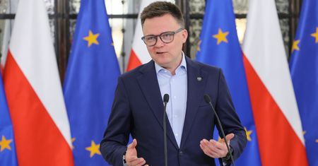 Składka zdrowotna zmaleje. Hołownia: Można powiedzieć, że za mało, ale zmaleje