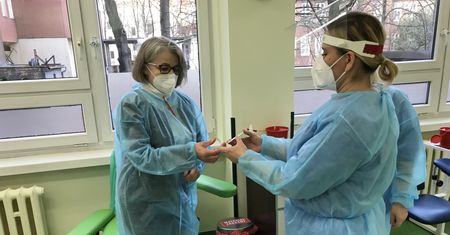 Koronawirus. Masowe punkty szczepień we Wrocławiu. Dobra wiadomość dla mieszkańców