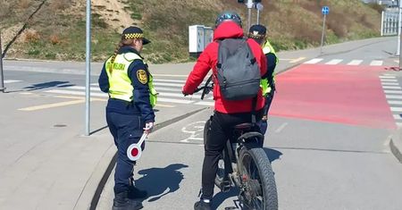 Prawie 400 mandatów w miesiąc. Trwają kontrole