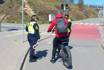 Prawie 400 mandatów w miesiąc. Trwają kontrole