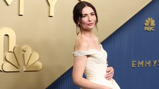 Polka zachwyciła na Emmy. Kim jest Karolina Wydra?