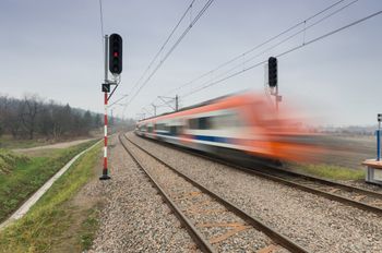 Wakacyjne włóczęgi Włóczykija zakończone z niezłym wynikiem. Czy Koleje Małopolskie uruchomią zimową wersję połączenia?