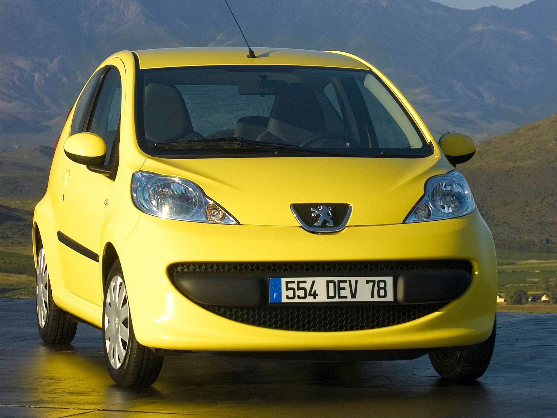 Peugeot 107  przed pierwszym liftingiem