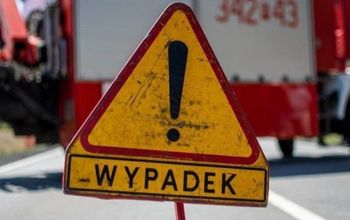 Wypadek na autostradzie A1 w okolicach Radomska. Zderzyły się dwa busy