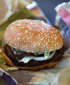 Gigant debiutuje w kolejnym mieście w Polsce. 100 darmowych burgerów