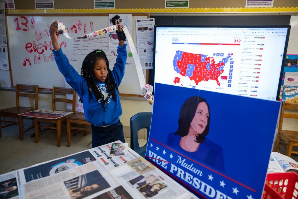 Red and blue are the colors of elections in the USA.