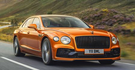 Bentley Flying Spur Speed pojedzie 333 km/h. Wszystko dzięki potężnemu silnikowi