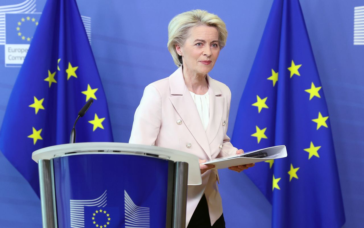 UE zaproponuje, by do końca roku wprowadzić całkowity zakaz importu rosyjskiej ropy