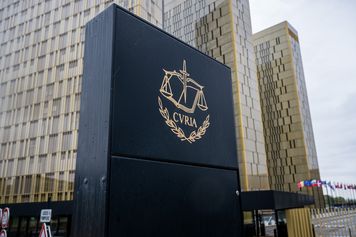 Bank musi oddać pieniądze po oszustwie. Nawet gdy klient zawinił