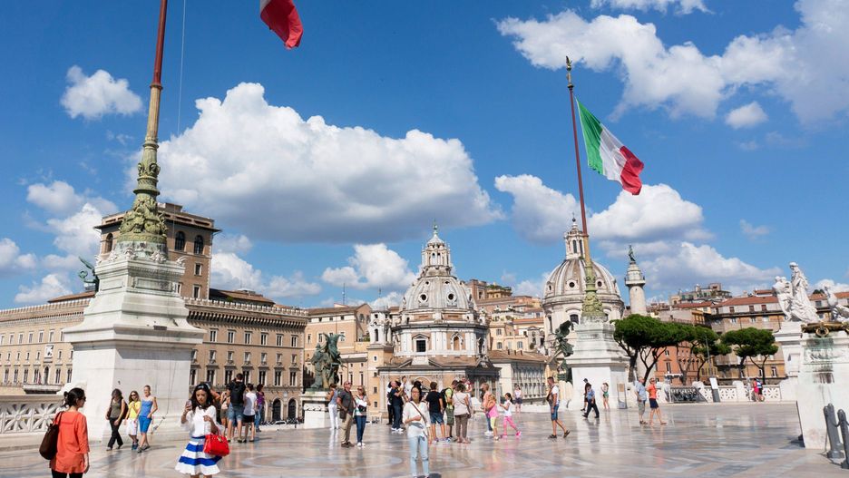 Italy: Piazza Venezia, Rome
Italy: Piazza Venezia with Trajan's Column, as seen from the Victor Emmanuel II monument.
Photo from 5th September 2014. 
Dostawca: PAP/DPA.
Daniel Kalker
LIF, R�mer, Menschen, Architektur, di Maria, Nationalfahne, Baukunst, Antike, Mitte, Attraktion, Provinz, Center, Kultur, Denkmalschutz, Stadtkern, Kulturerbe, Religion, Italienisch, Glauben, italienische, Stadtgebiet, Hauptstadt, Sommer, Reiseziel, Treppenstufen, Fassade, Santa Maria di Loreto, Italienische Republik, Treppe, Stadtansicht, Denkmal, Au�enansicht, Gotteshaus, Stra�enansicht, blauer, Stadtmitte, Altare della Patria, historische, R�misches Reich, Rome, Roma, Monumento, italienischer, italienisches, Geb�ude, Risorgimento, Kirche, Innenstadt, St�dtetrip, Zentrum, St�dte, Himmel, Fassaden, Marmor, Tourismus, Stadt, Piazzo, Verwaltungssitz, historisches, Flagge, Reisen, Zwillingskirchen, summer, Fahne, Reise, Touristenmagnet, Einwohner, II., Piazza Venezia, Marmorbau, II, St�dtereise, reisen, Ausflugsziel, Fahnenmast, Touristenattraktion, Santissimo Nome, Platz, Passanten, Sehensw�rdigkeit, al Foro Traiano, Wahrzeichen, Urlaub, Latium, Trajanss�ule, r�misch-katholisch, Kirchen, Au�en, Stufen, Wolken, Altstadt, Stadtbild, Touristen, Au�enaufnahme, Ewige Stadt, Christentum, Via del Corso, H�userfassade, Geografie, historisch, Vittorio Emanuele, antiquity, business trip, marble, centre, exterior, old town, architecture, travel, capital, people, historic, attraction, city, center, religion, sky, travelling, tourists, Roman, buildings, province, place, abbey, memorial, church, churches, journey, tourism, holiday, vacation, flag, facade, cities, thinking, voyage, towns, tiers, town, passers-by, Holidays_or_Vacations, outside, culture, holidays, sight, stairs, geography, housing estate, believing, monument, Italian, men, Travel_and_Commuting, clouds, stair, building, heaven, faith, front, apartment building, residence, Christianity, historical, square