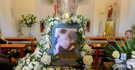 Tak wygląda teraz grób Kamilka. Przyjeżdżają ludzie z całego kraju