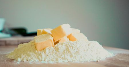 Cena masła na Wielkanoc. "Produkt mocno drożeje"