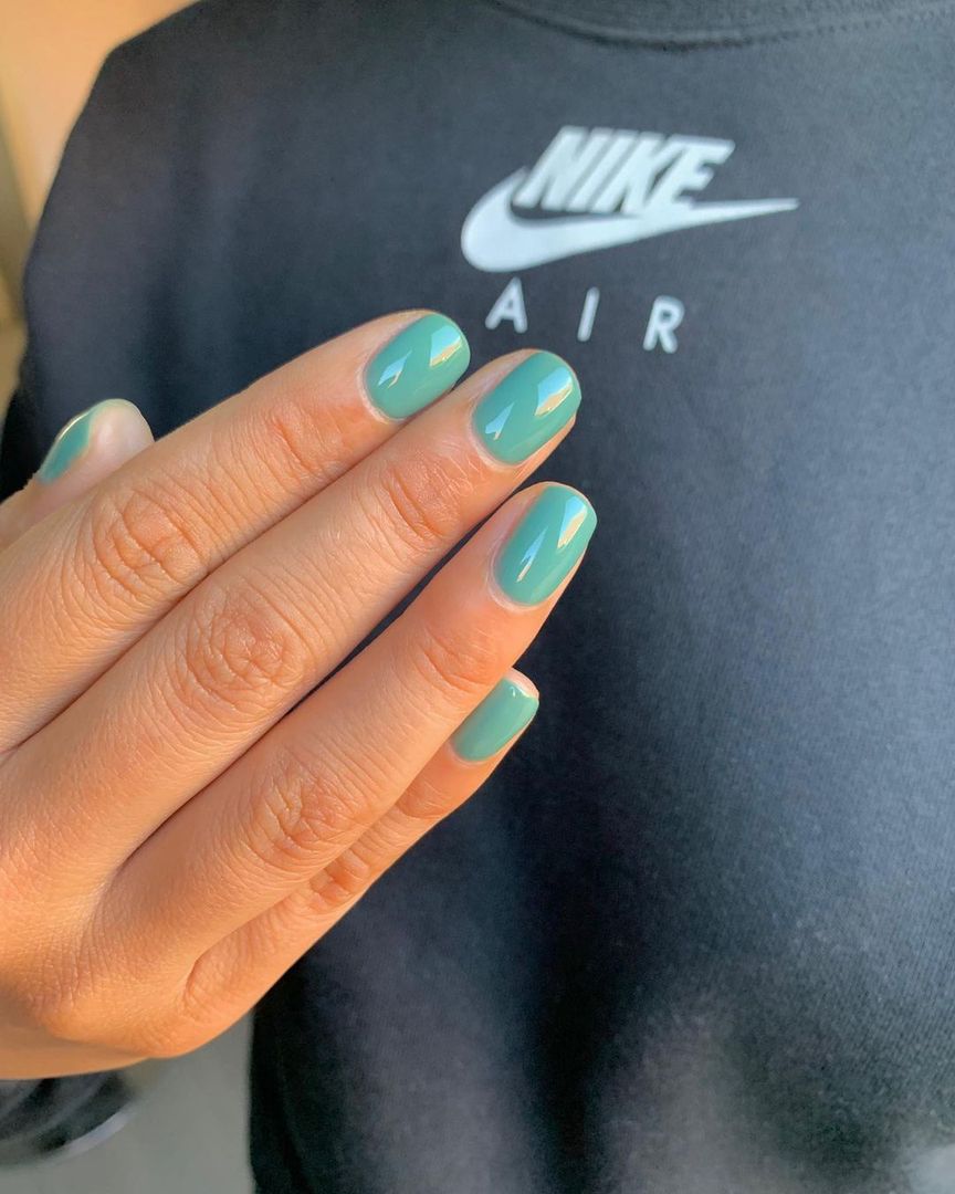 Instagram/gel.bymegan