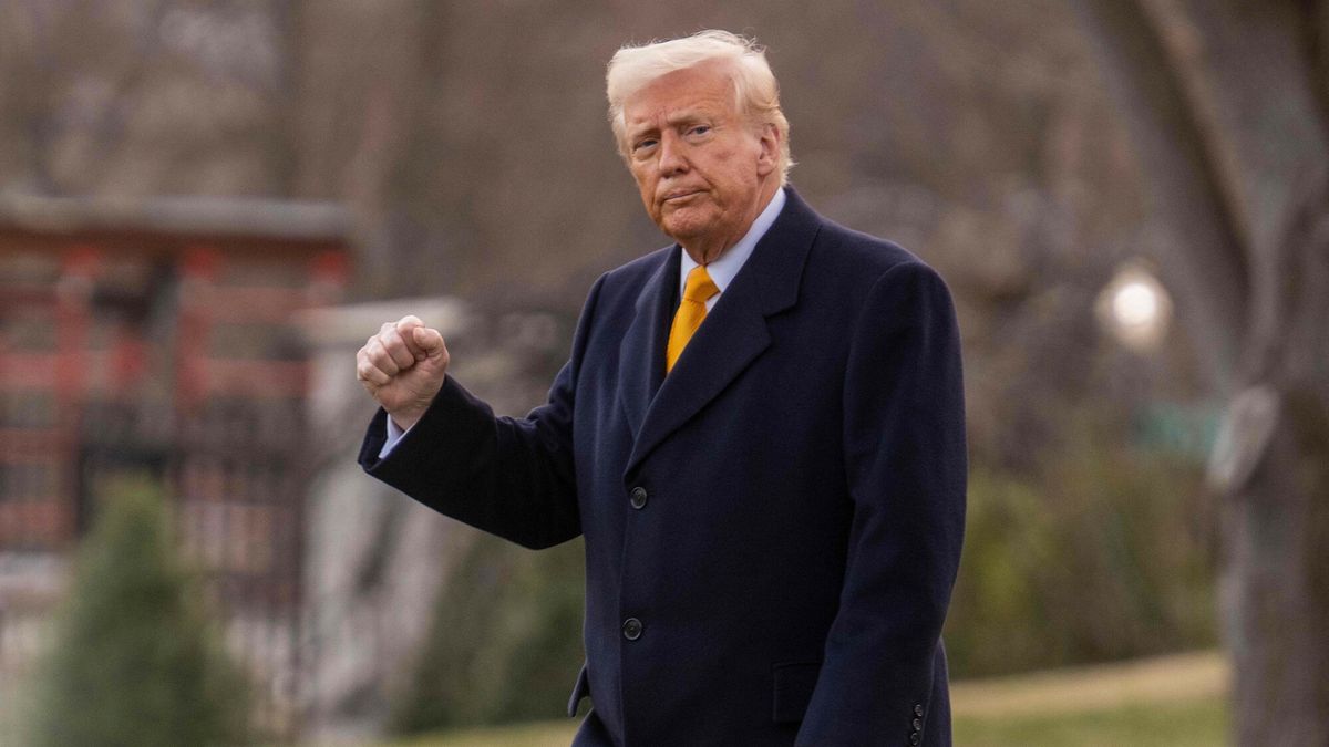 Temporary
US President Donald Trump gestures as he departs the White House in Washington, DC, on March 7, 2025. Trump is traveling to his Mar-a-Lago resort in Florida. (Photo by Jim WATSON / AFP)
JIM WATSON