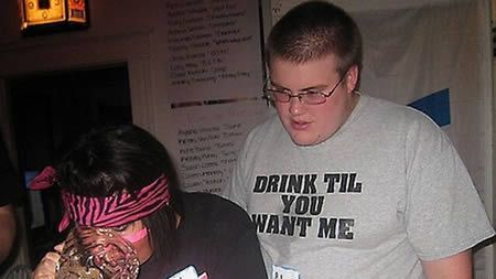 20 dziwacznych, niepoprawnych politycznie i obraźliwych koszulek 1