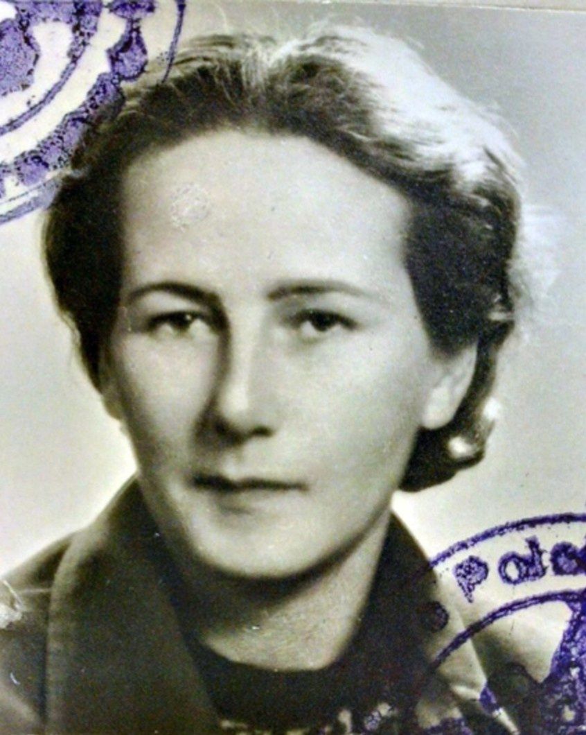 Janina Broniewska na zdjęciu z 1945 roku