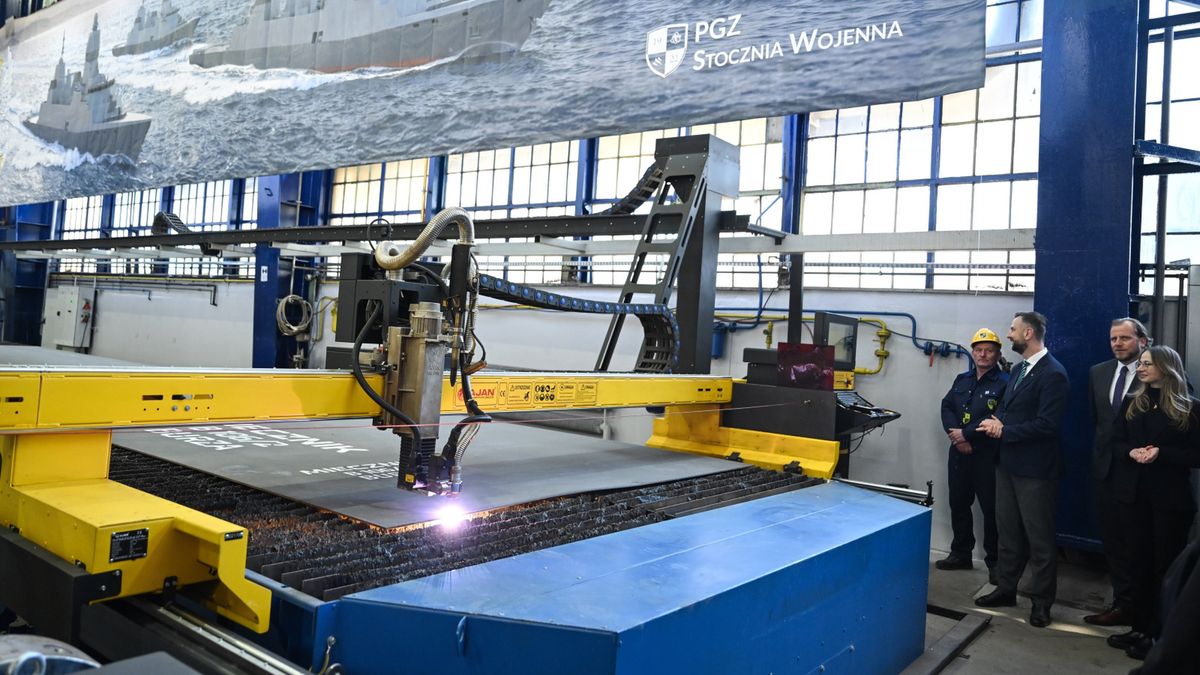  Rozpoczęto budowę fregaty ORP "Burza" w Gdyni