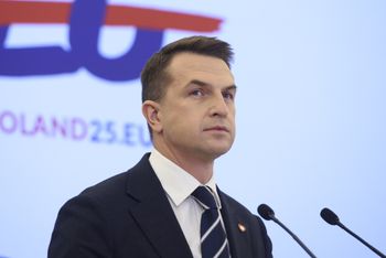 Prawomocny wyrok za groźby wobec Adama Szłapki