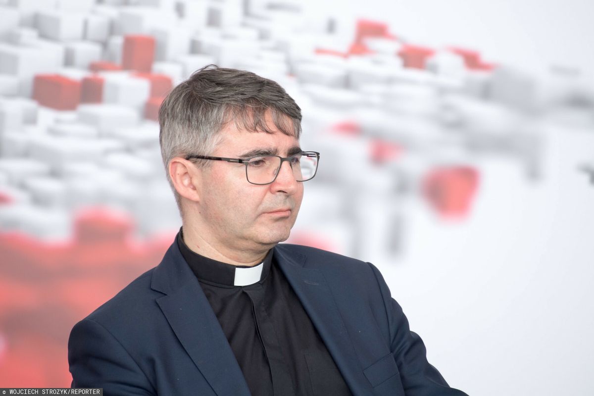 Ksiądz Jacek Prusak udzielił wywiadu Wirtualnej Polsce